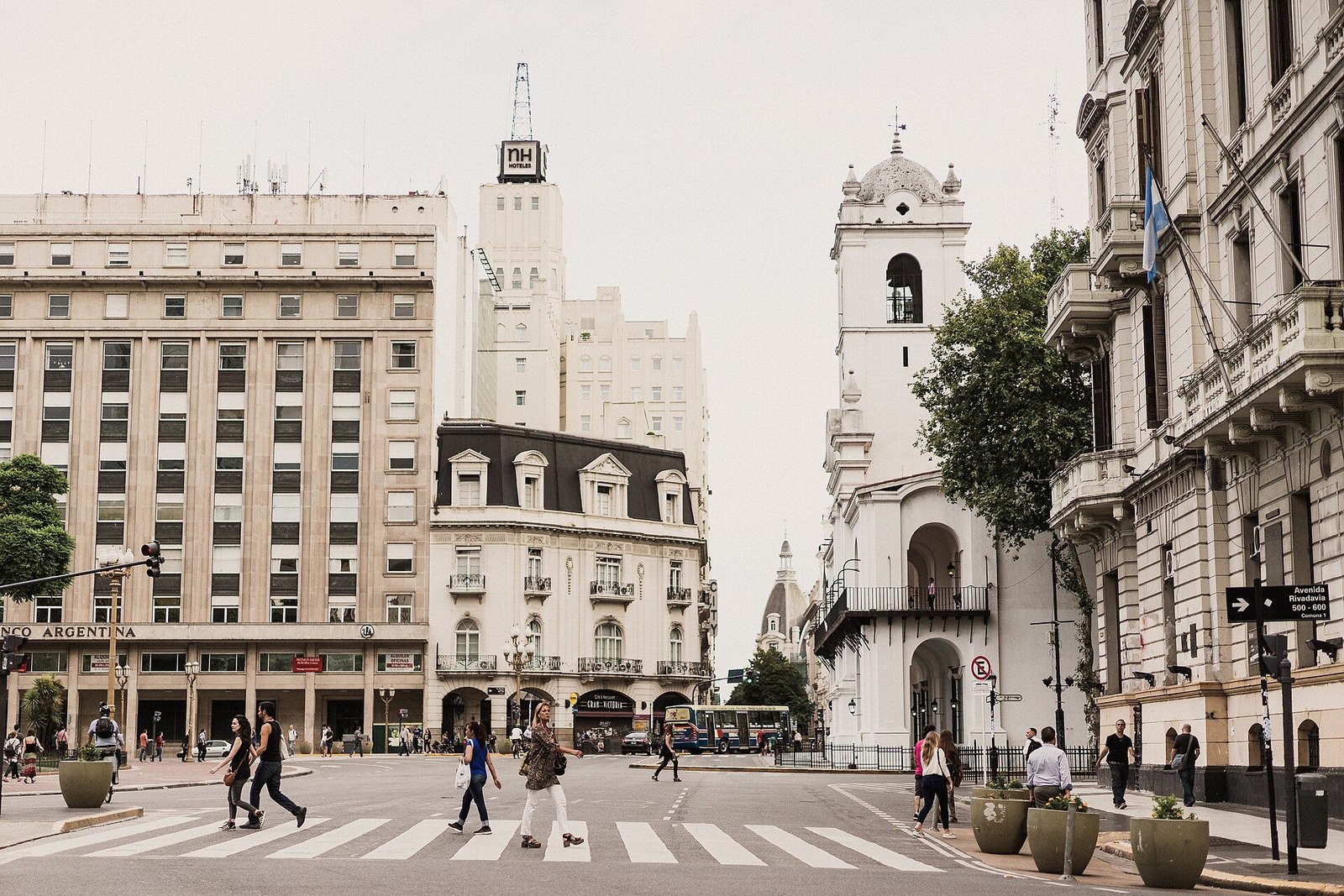 Plaza de Mayo y el Cabildo, Buenos Aires